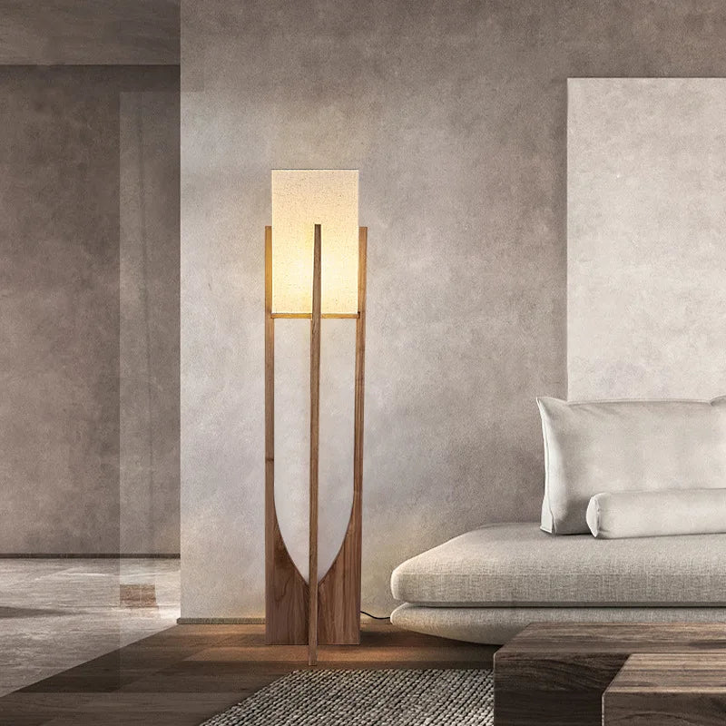 NORDIC FAIRBANKS FLOOR LIGHT