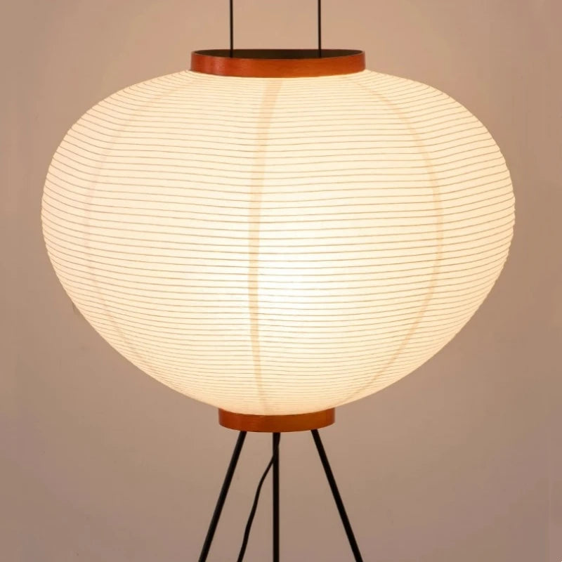 TRIPOD RICE PAPER FLOOR LIGHT