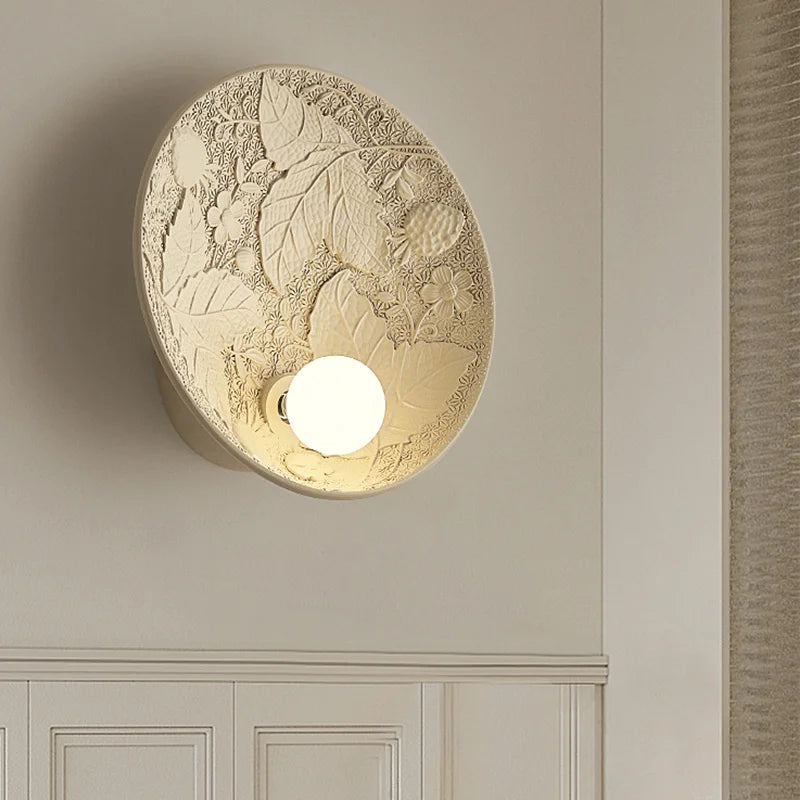 LANTERN ART WALL LIGHT