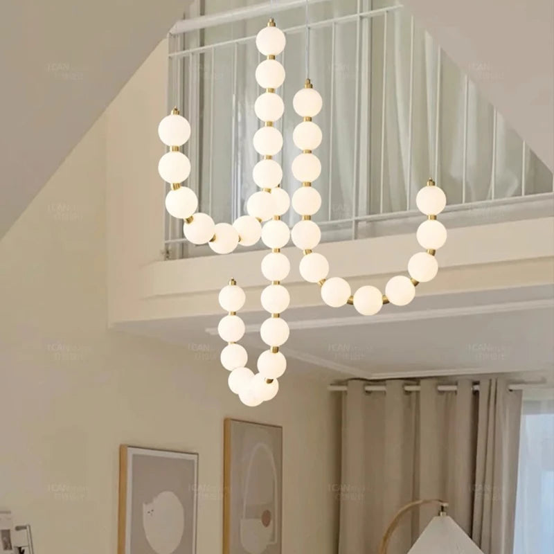 ORB PEARL NECKLACE CHANDELIER