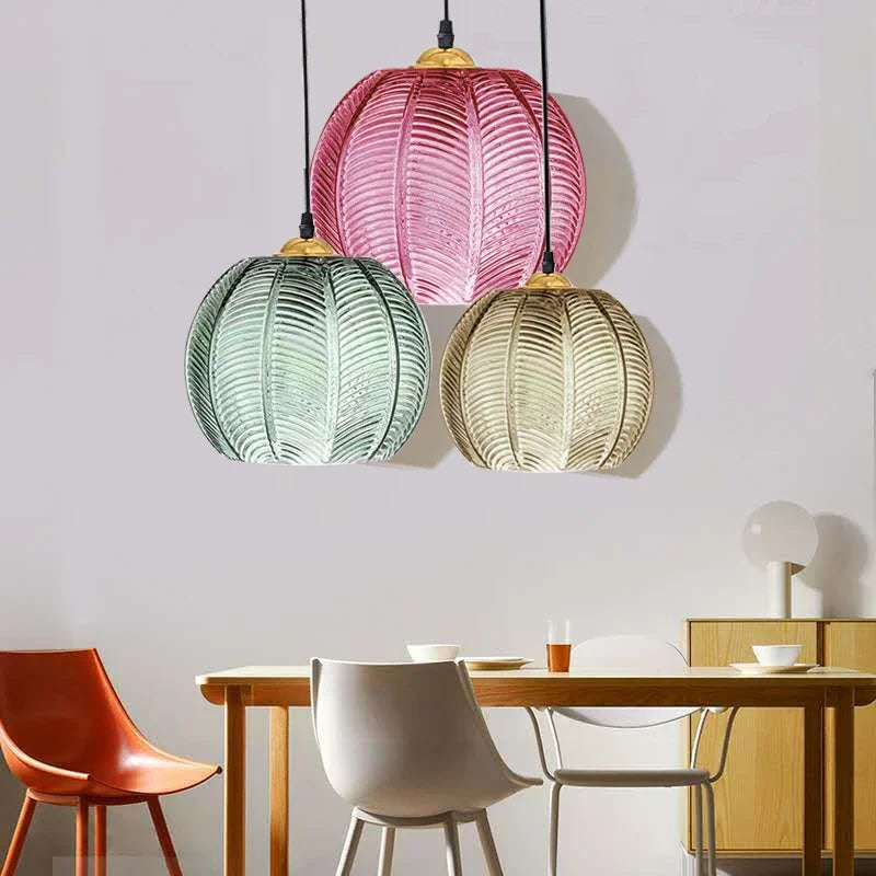 LOUIS GLASS PENDANT LIGHT