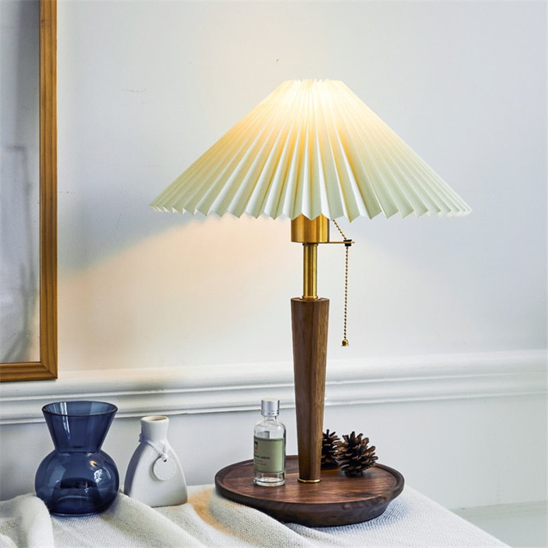 RETRO PLEATED TABLE LIGHT - pleated table lamp 