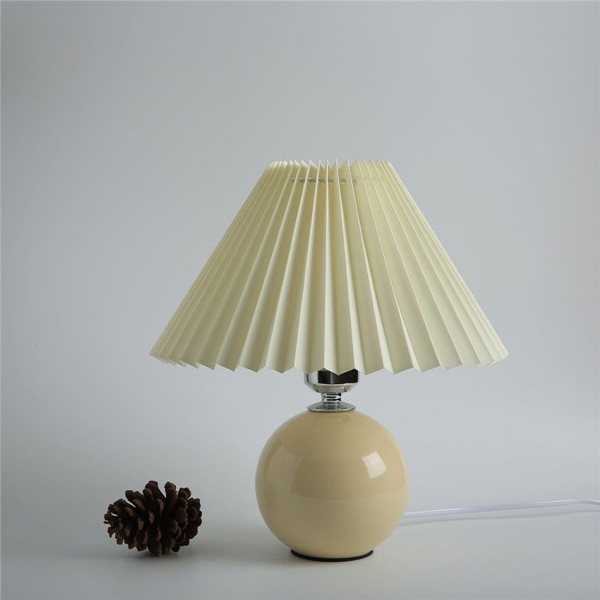 CERAMIC PLEATED TABLE LIGHT - ceramic table lamps